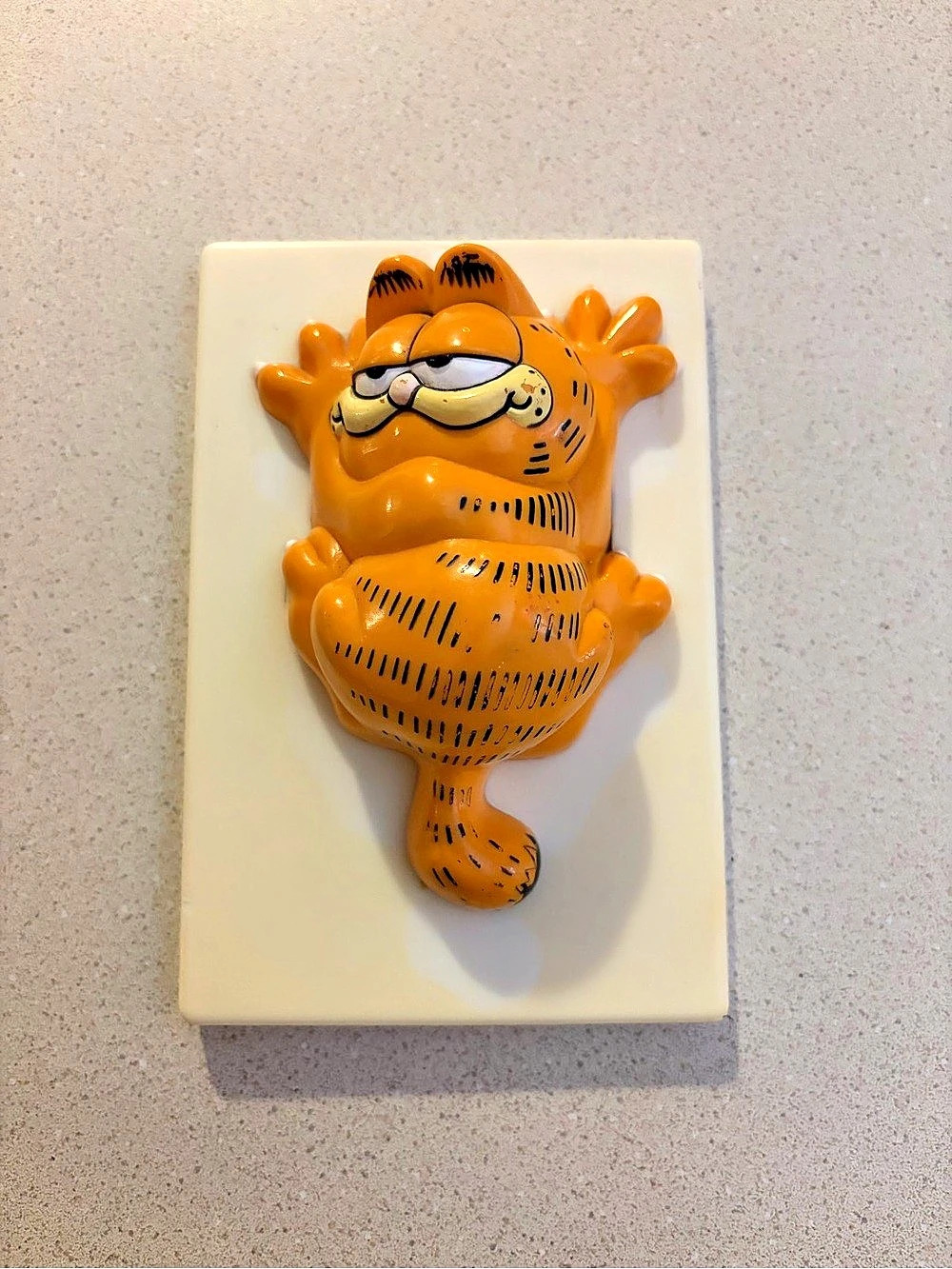 Garfield Off the Wall Light Switch Cover Orange & White
